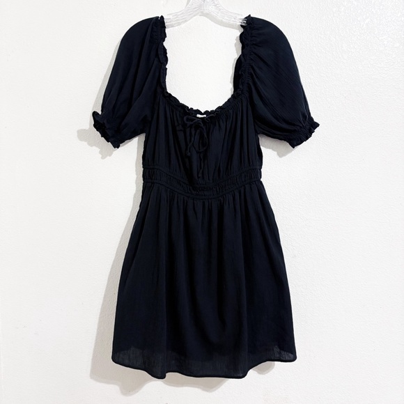 Aerie‎ Puff Sleeve Cotton Mini Dress in True Black - Picture 4 of 9